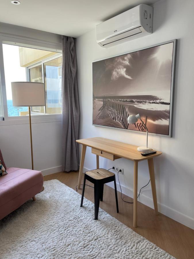 Duplex Con Encanto En Paseo Maritimo De * Marbella