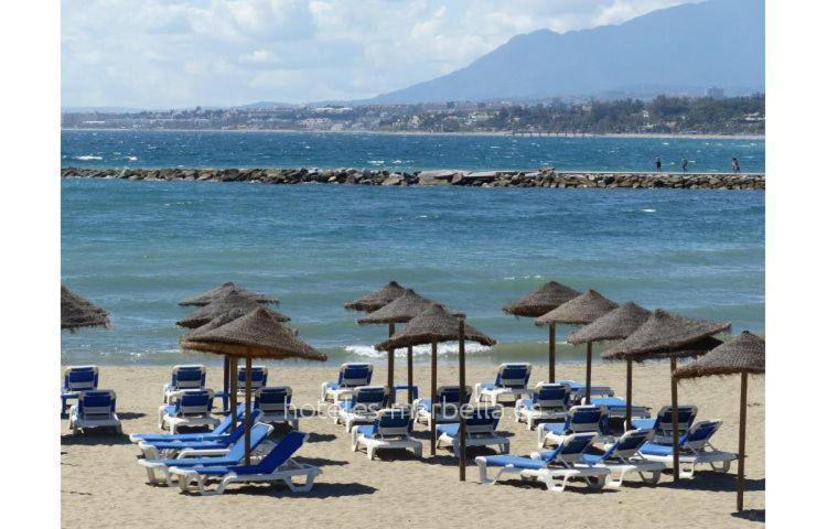 Duplex Con Encanto En Paseo Maritimo De Apartamento Marbella